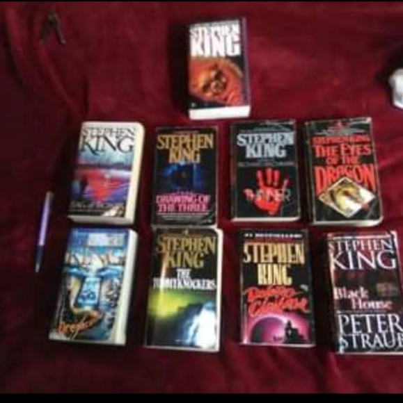 Stephen king books - Picture 6 of 9